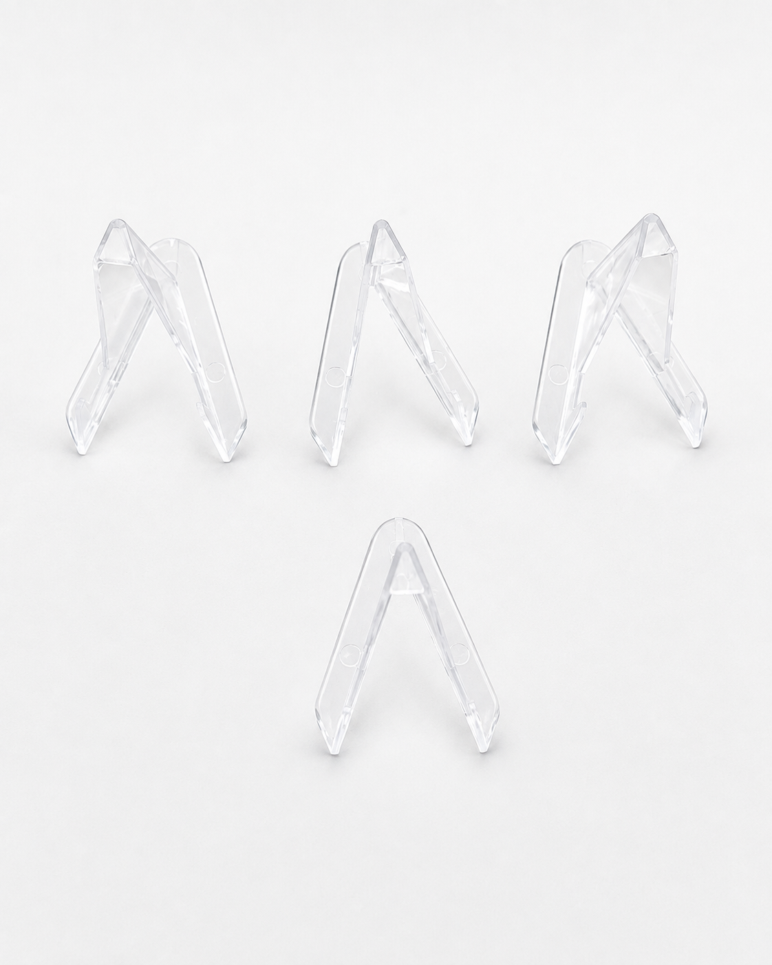 Soporte Acrílico Triangular para Cartas Coleccionables